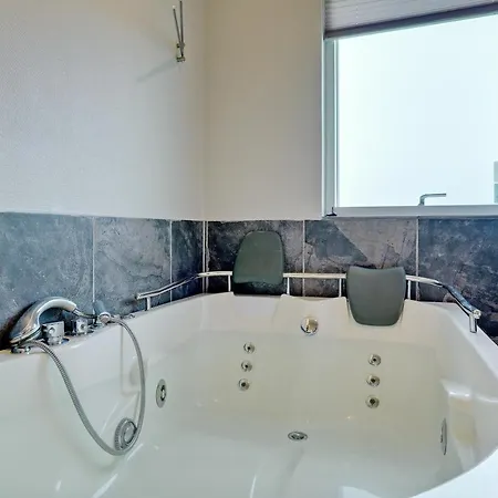 Luxury Near - Three-bedroom Feriehus Nedre Lysabild