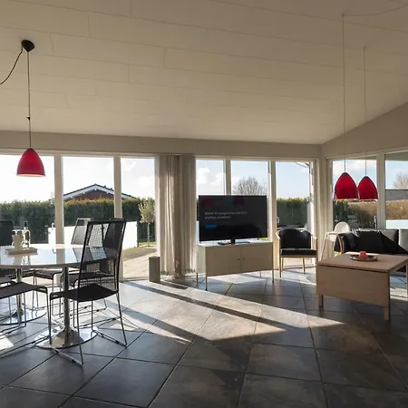 Feriehus Luxury Near - Three-bedroom Nedre Lysabild